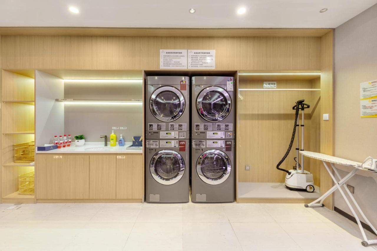 Qianhai Holiday Hotel Шэньчжэнь Экстерьер фото