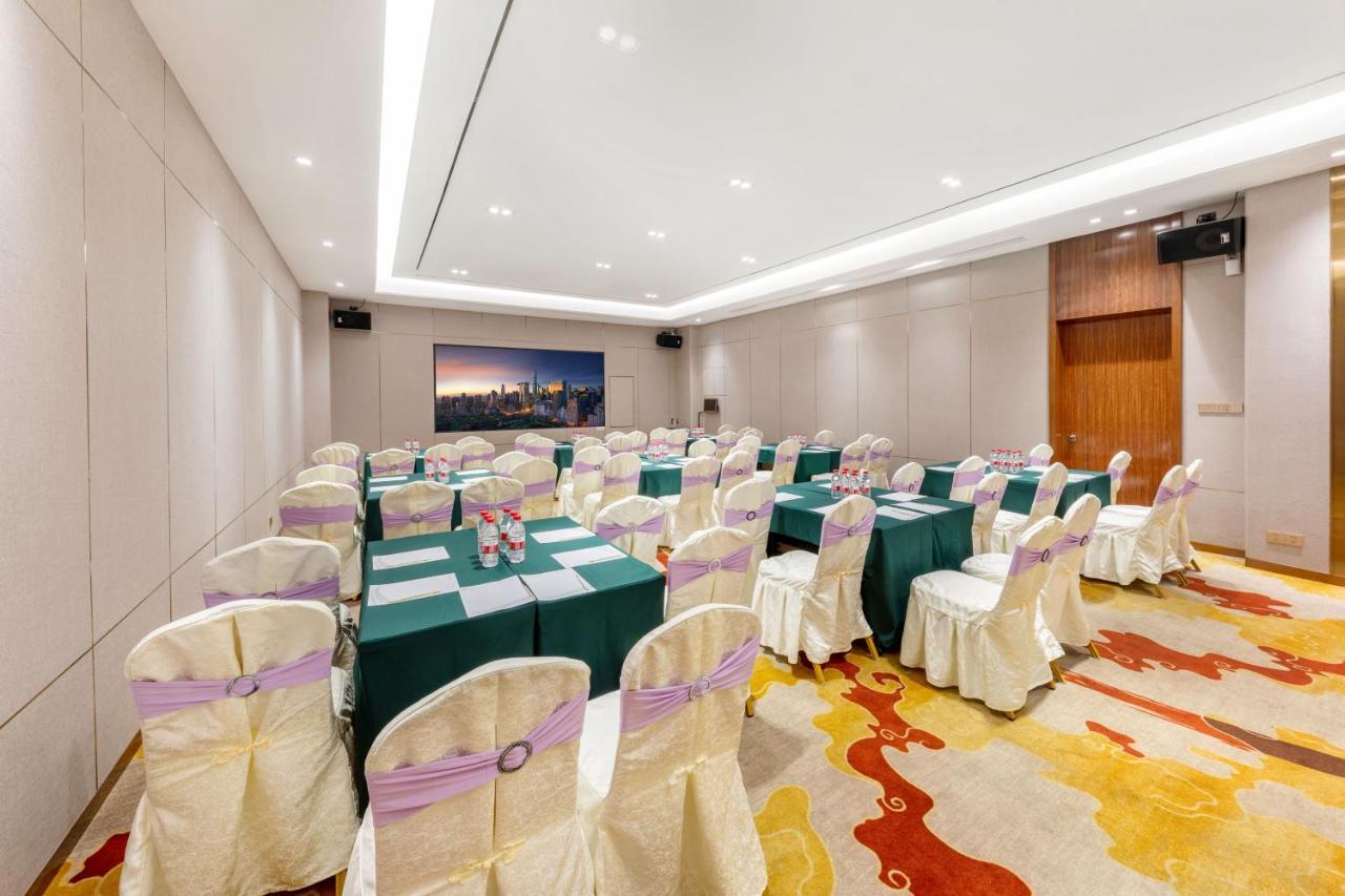 Qianhai Holiday Hotel Шэньчжэнь Экстерьер фото