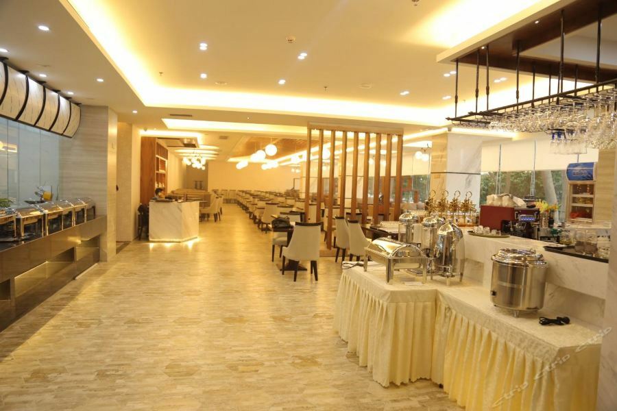 Qianhai Holiday Hotel Шэньчжэнь Экстерьер фото